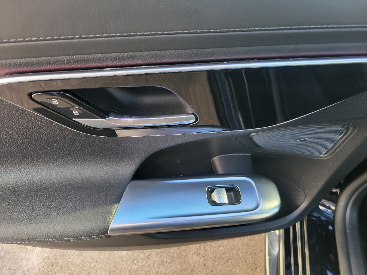 Mercedes-Benz C-Class C 300 4MATIC Sedan 2023