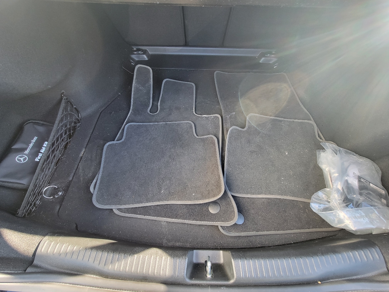 Mercedes-Benz C-Class C 300 4MATIC Sedan 2023