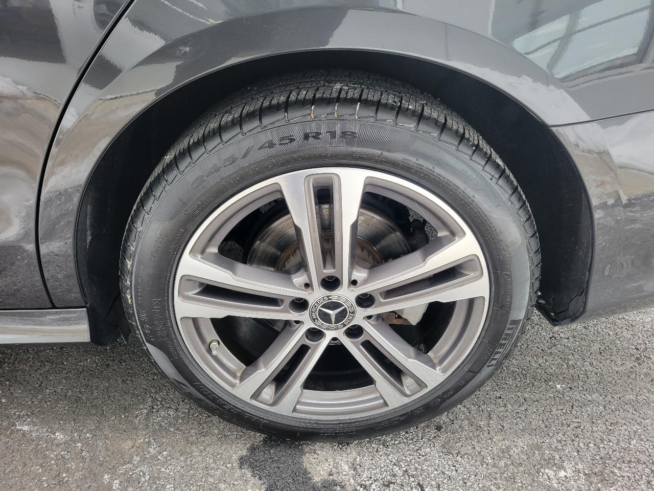 Mercedes-Benz E-Class  2023