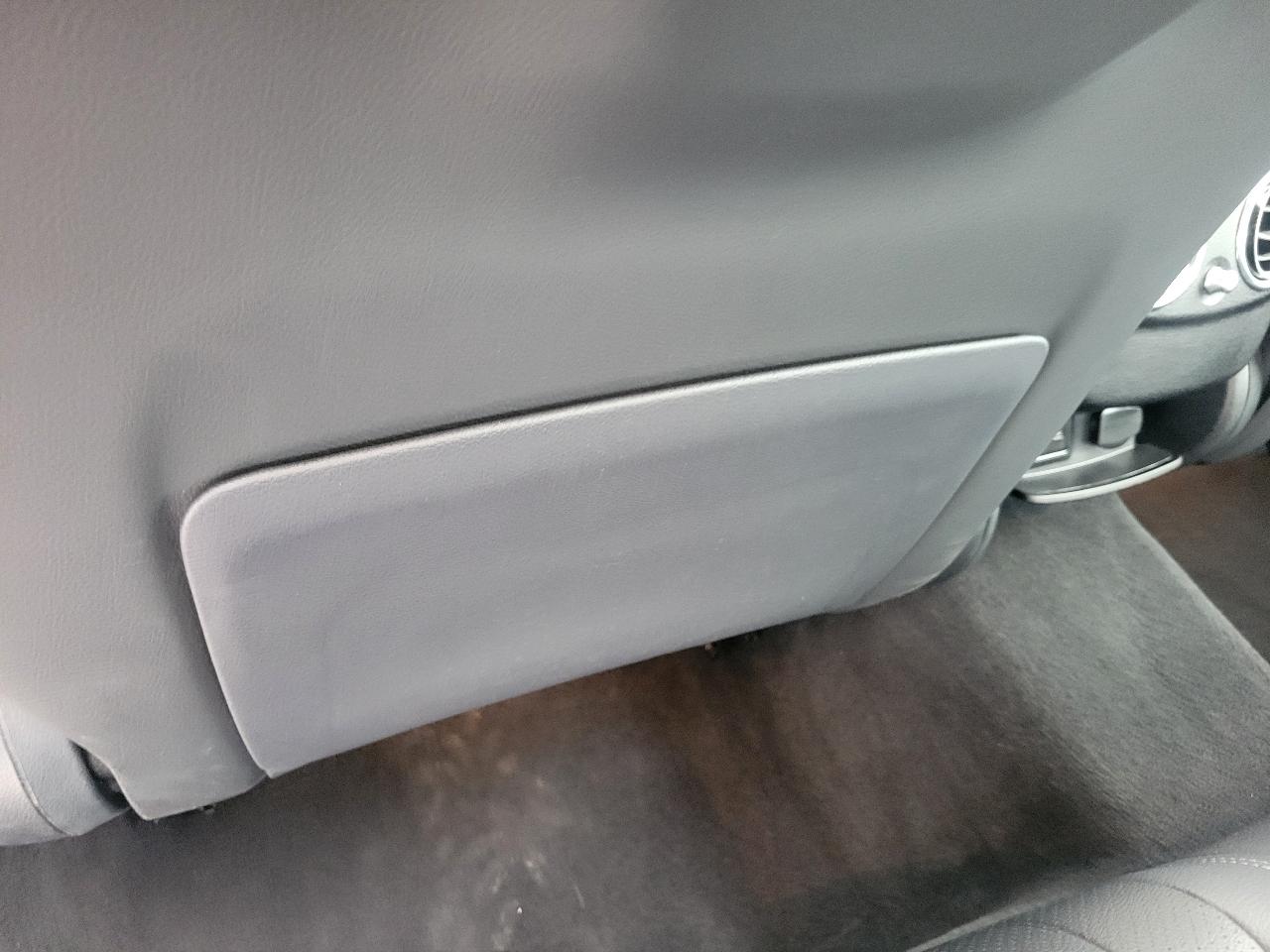 Mercedes-Benz E-Class  2023