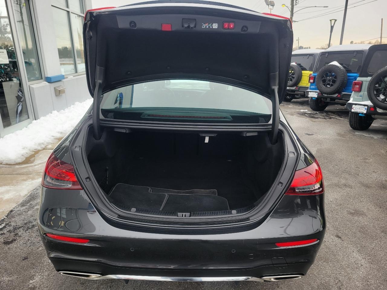 Mercedes-Benz E-Class  2023