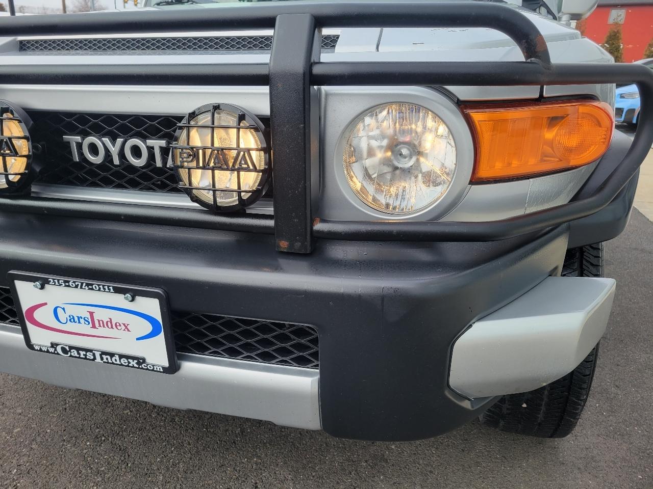 Toyota FJ Cruiser 2WD 4dr Auto (Natl) 2007