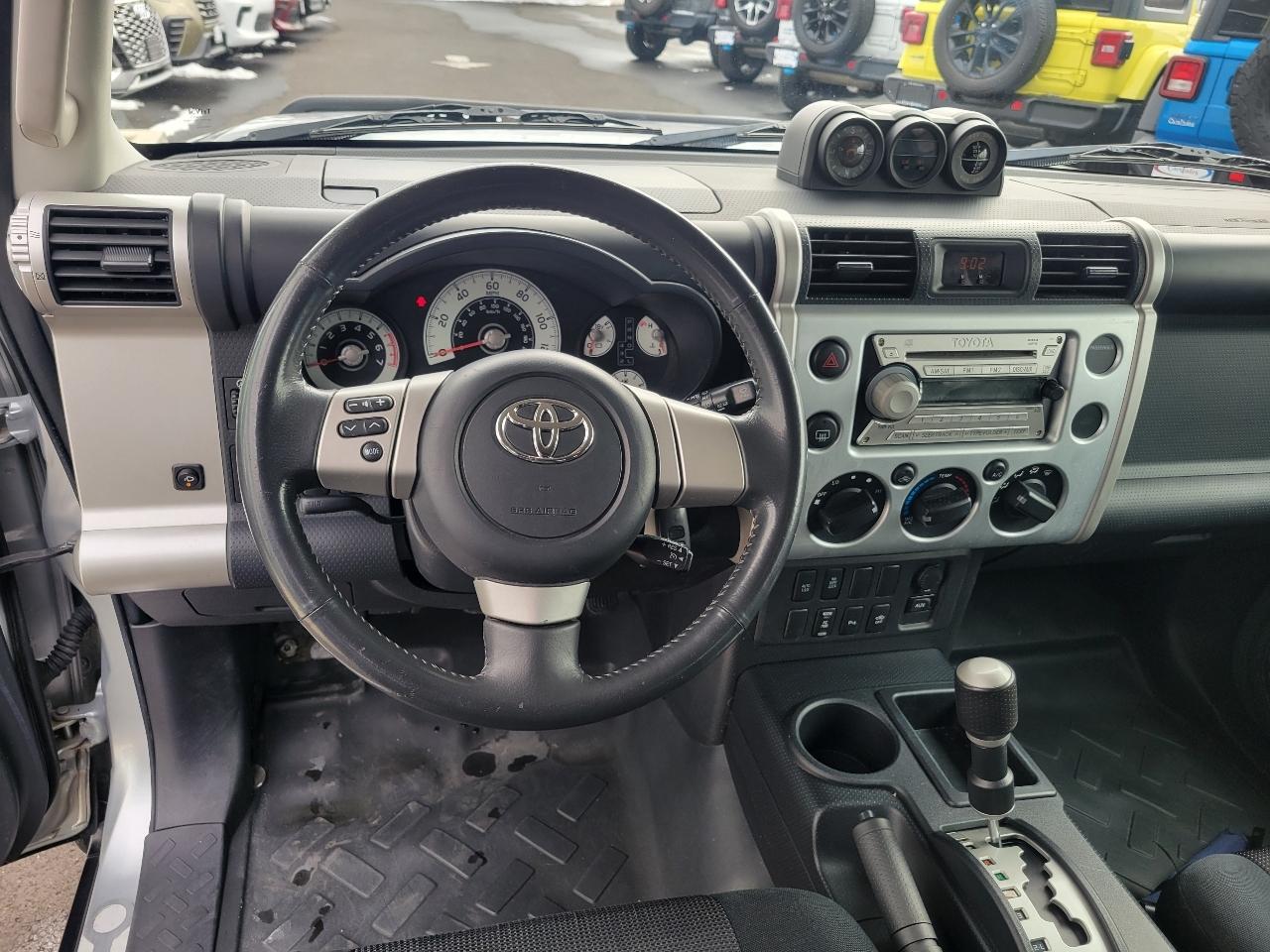 Toyota FJ Cruiser 2WD 4dr Auto (Natl) 2007