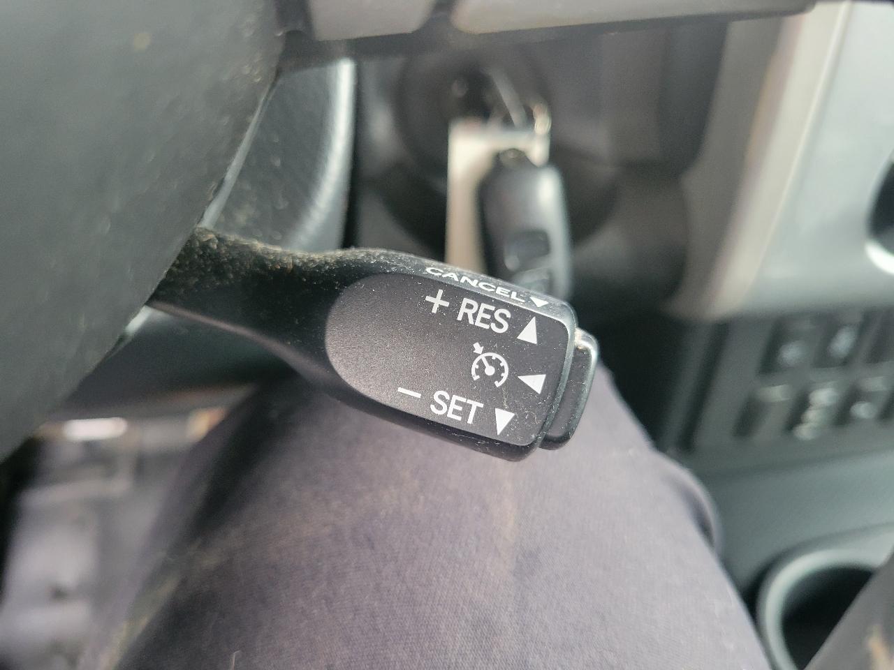 Toyota FJ Cruiser 2WD 4dr Auto (Natl) 2007