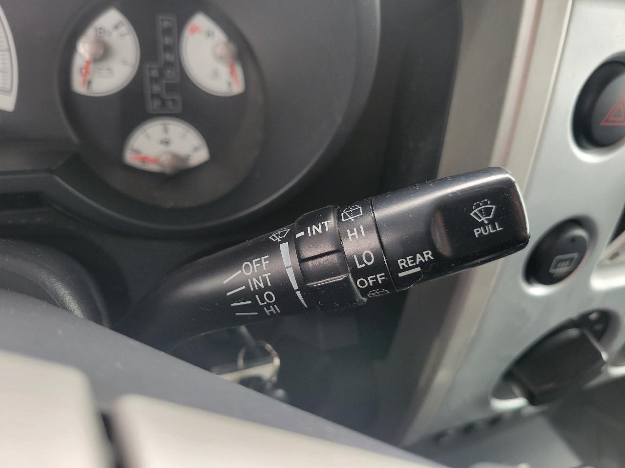 Toyota FJ Cruiser 2WD 4dr Auto (Natl) 2007