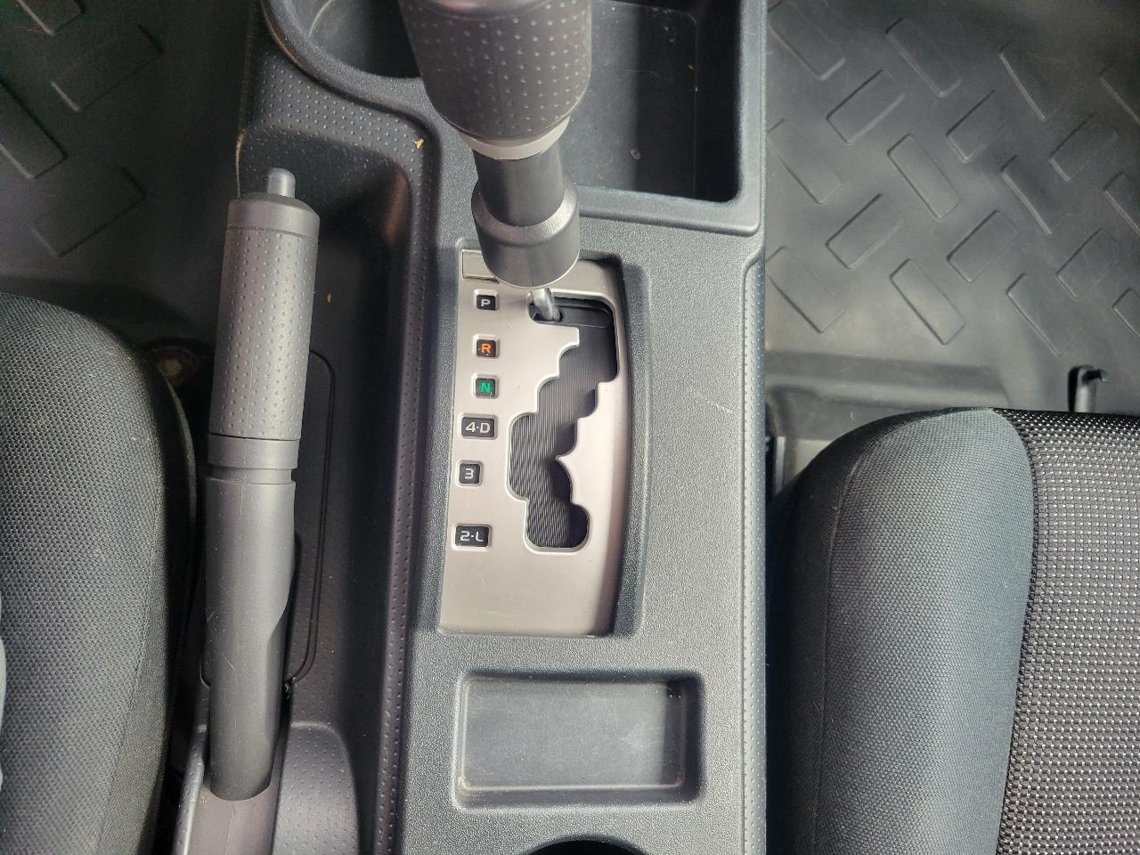 Toyota FJ Cruiser 2WD 4dr Auto (Natl) 2007