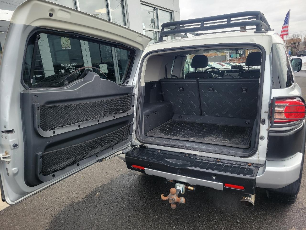 Toyota FJ Cruiser 2WD 4dr Auto (Natl) 2007