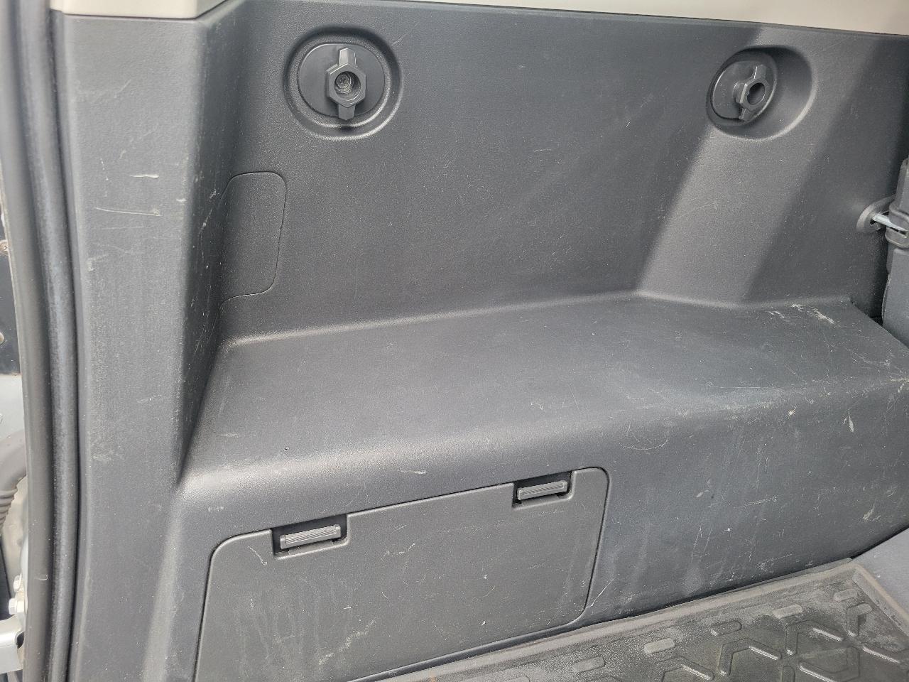 Toyota FJ Cruiser 2WD 4dr Auto (Natl) 2007