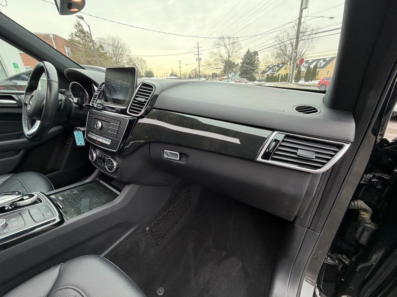 Mercedes-Benz GLE  2018