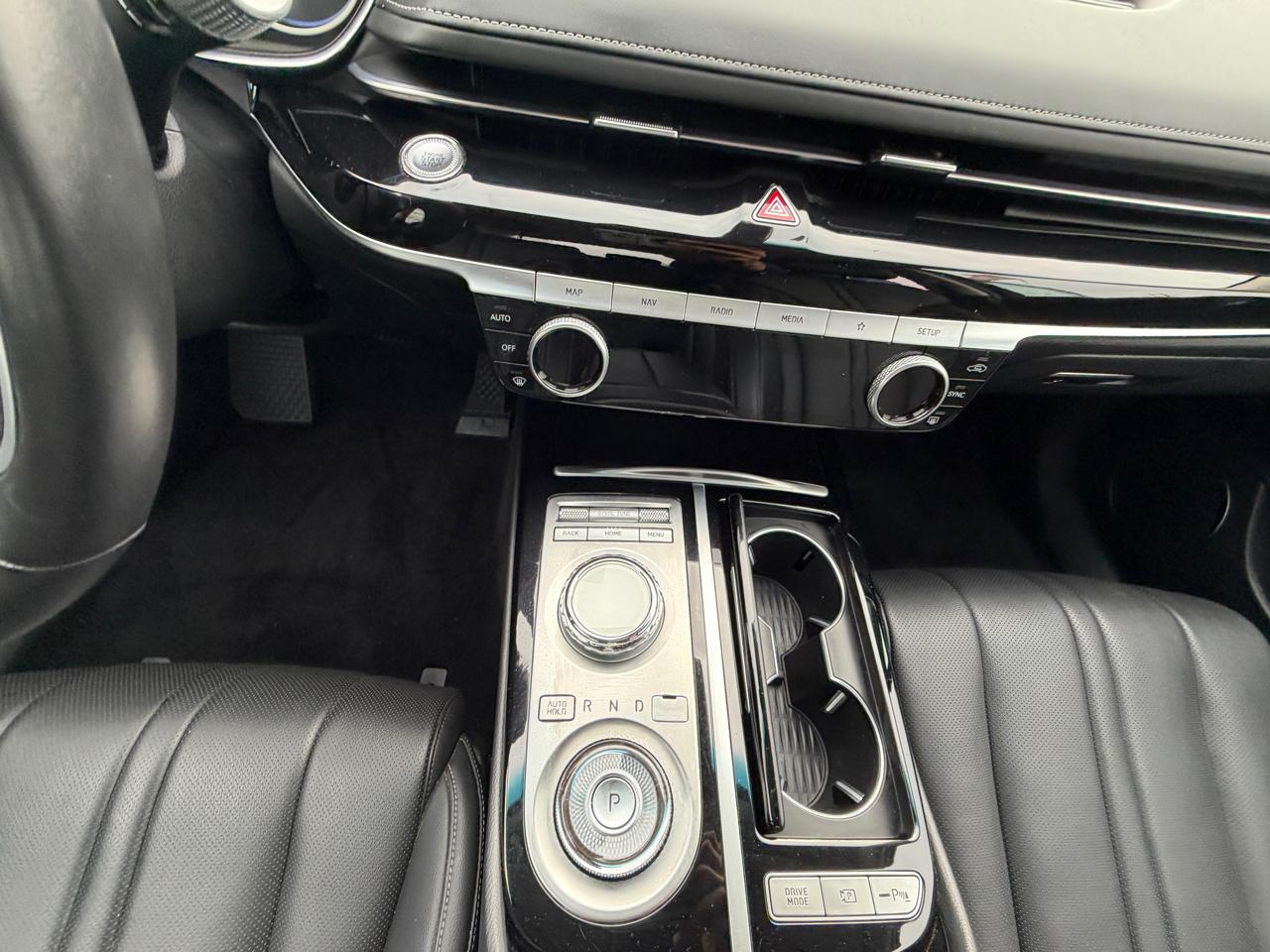 Genesis G80 2.5T AWD 2023