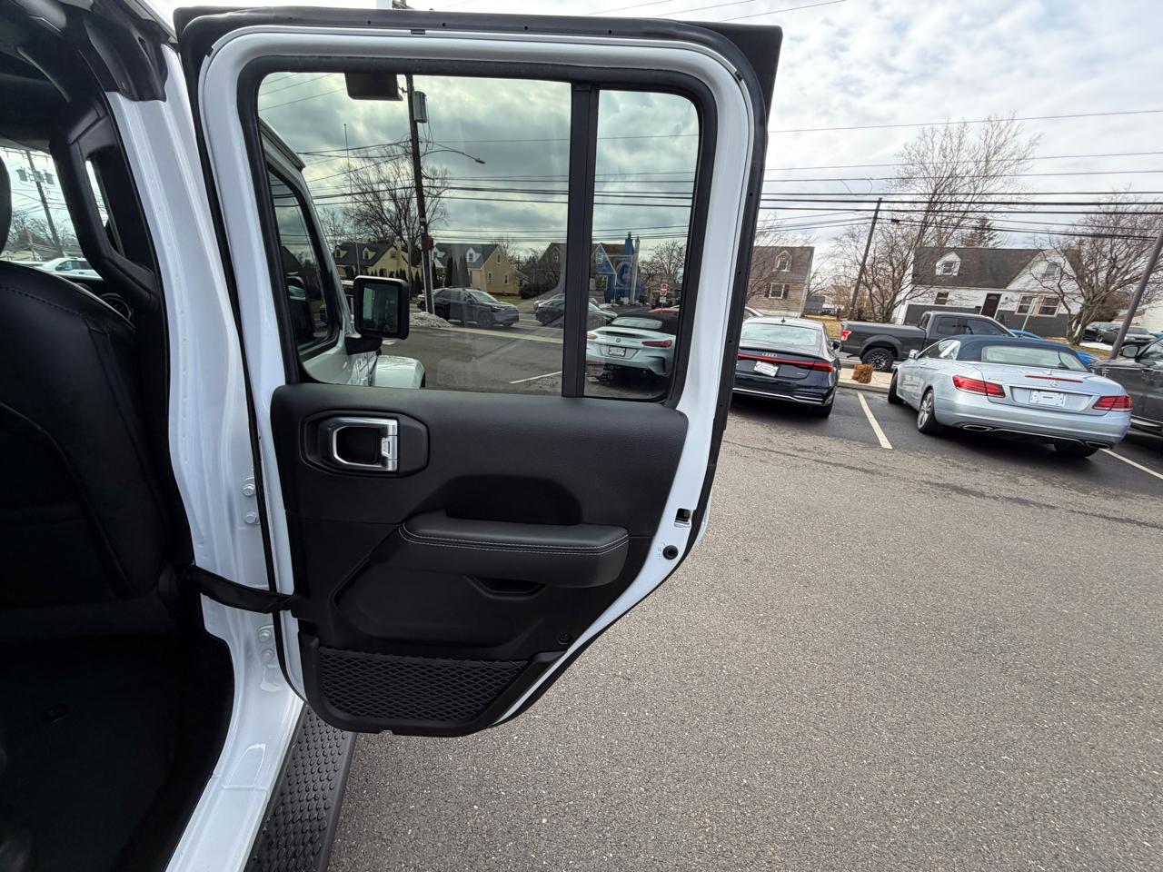 Jeep Wrangler 4xe Unlimited Sahara 4x4 2022