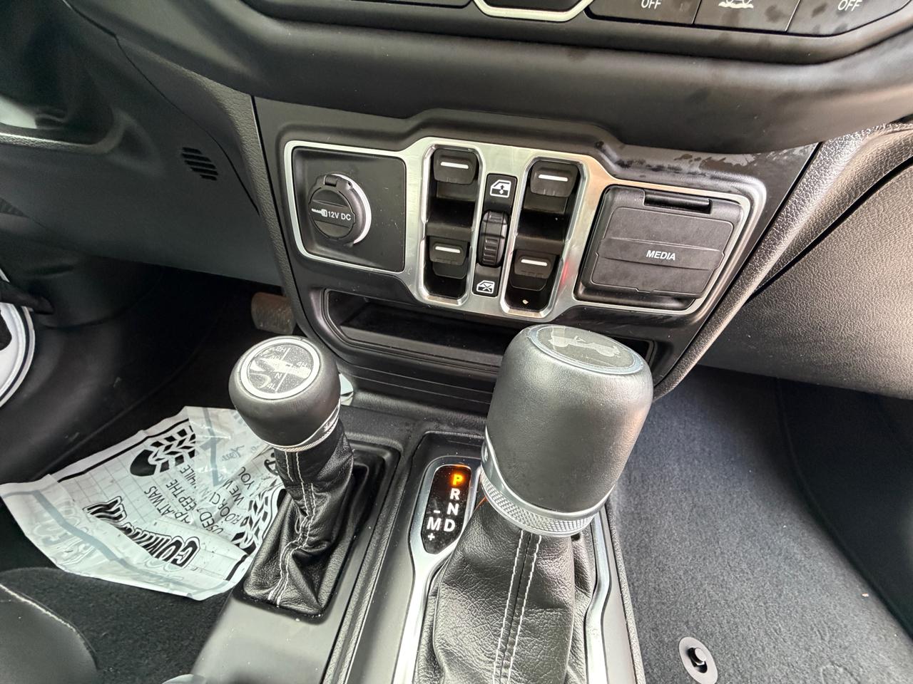 Jeep Wrangler 4xe Unlimited Sahara 4x4 2022