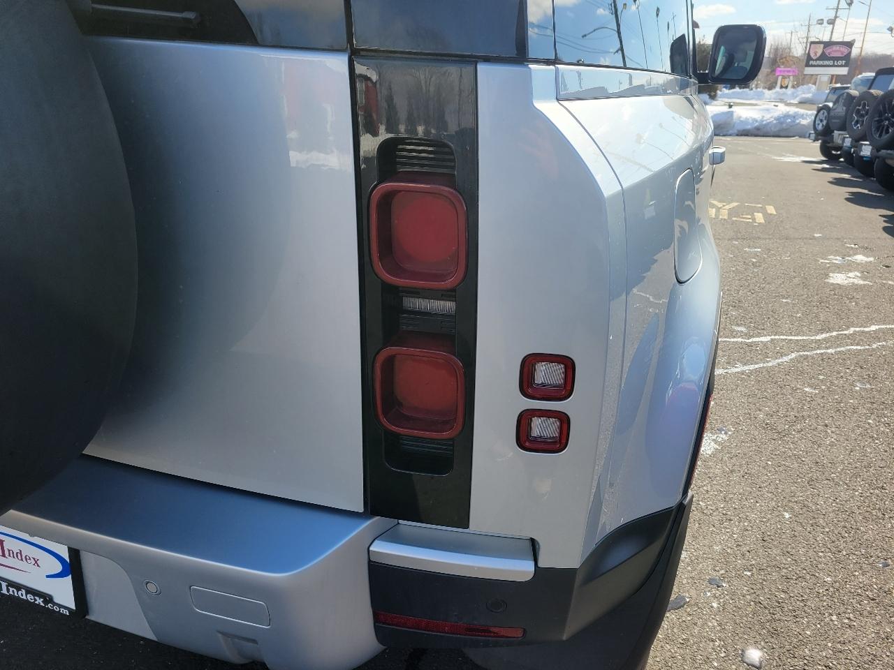 Land Rover Defender 90 S AWD 2021