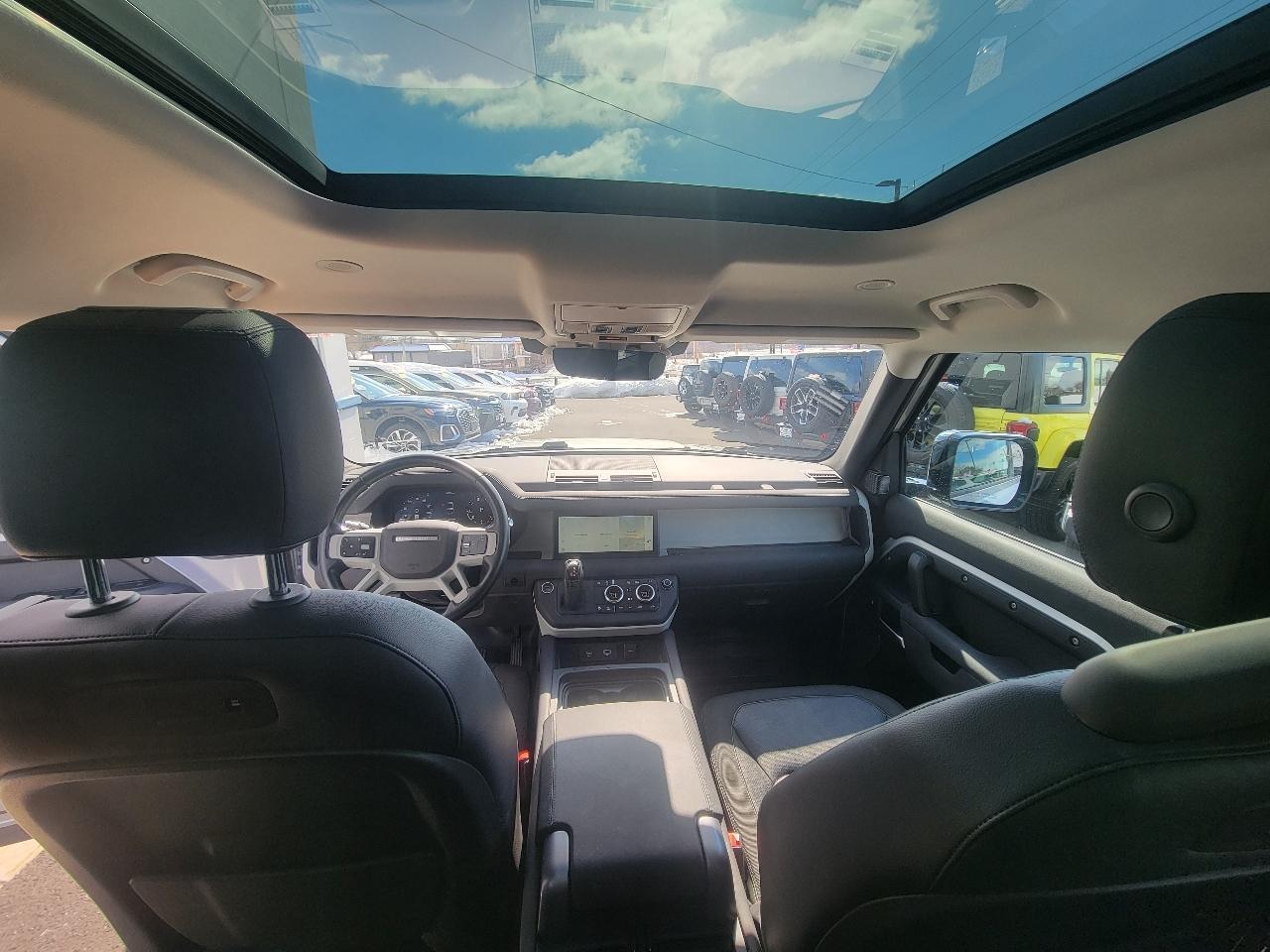 Land Rover Defender 90 S AWD 2021