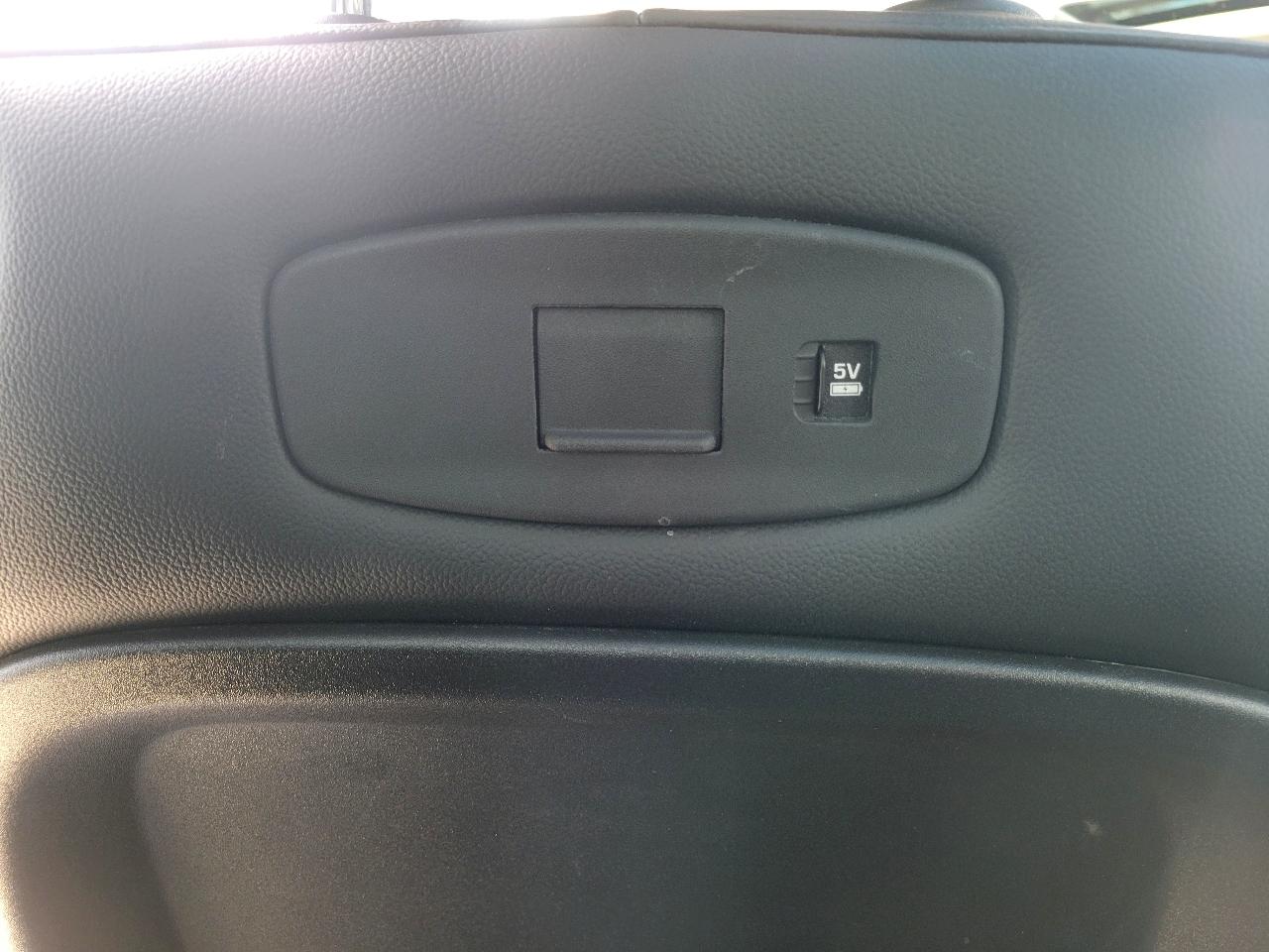 Land Rover Defender 90 S AWD 2021