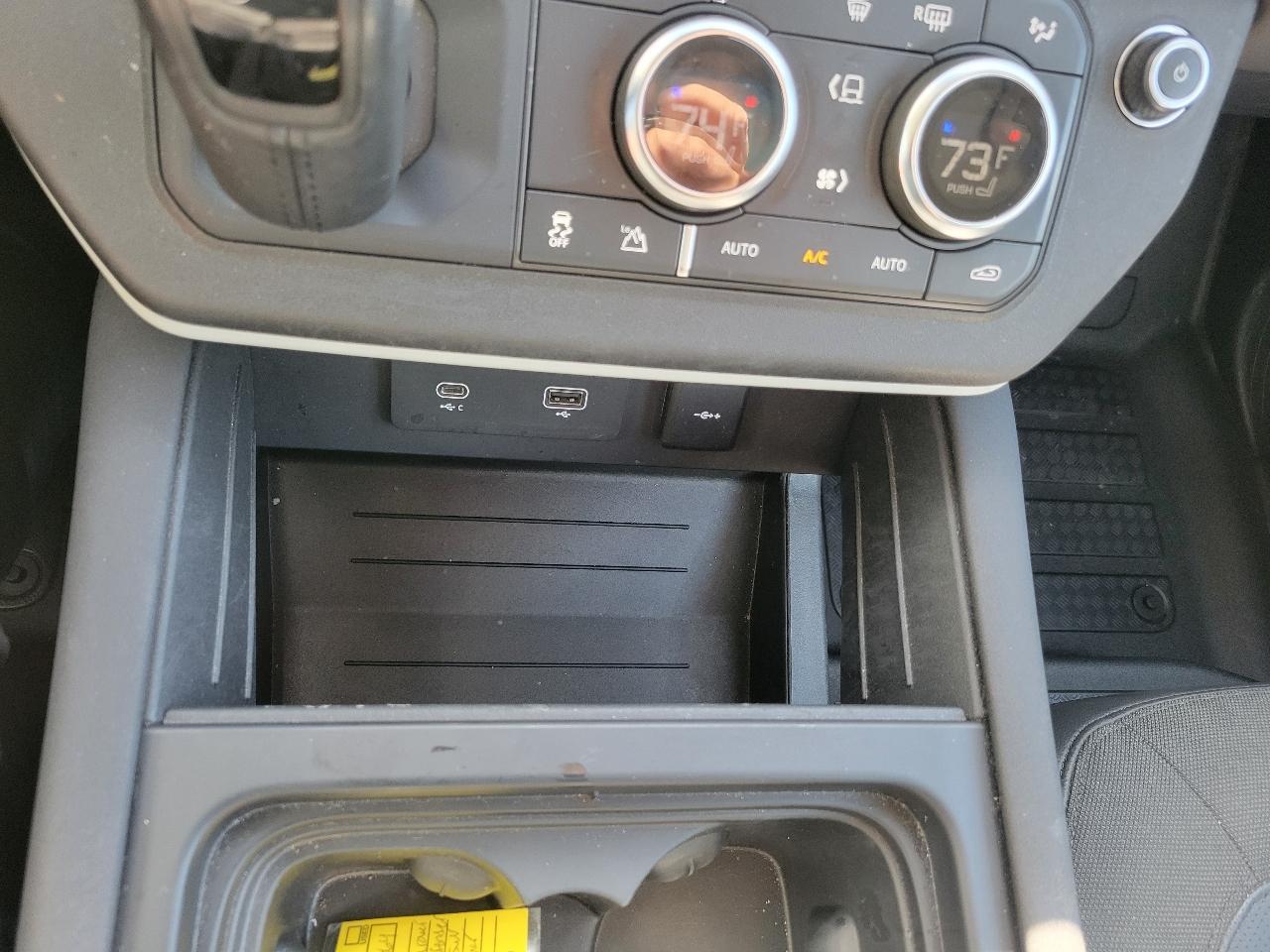 Land Rover Defender 90 S AWD 2021