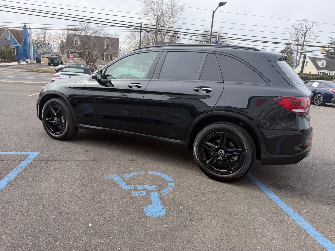 Mercedes-Benz GLC  2020