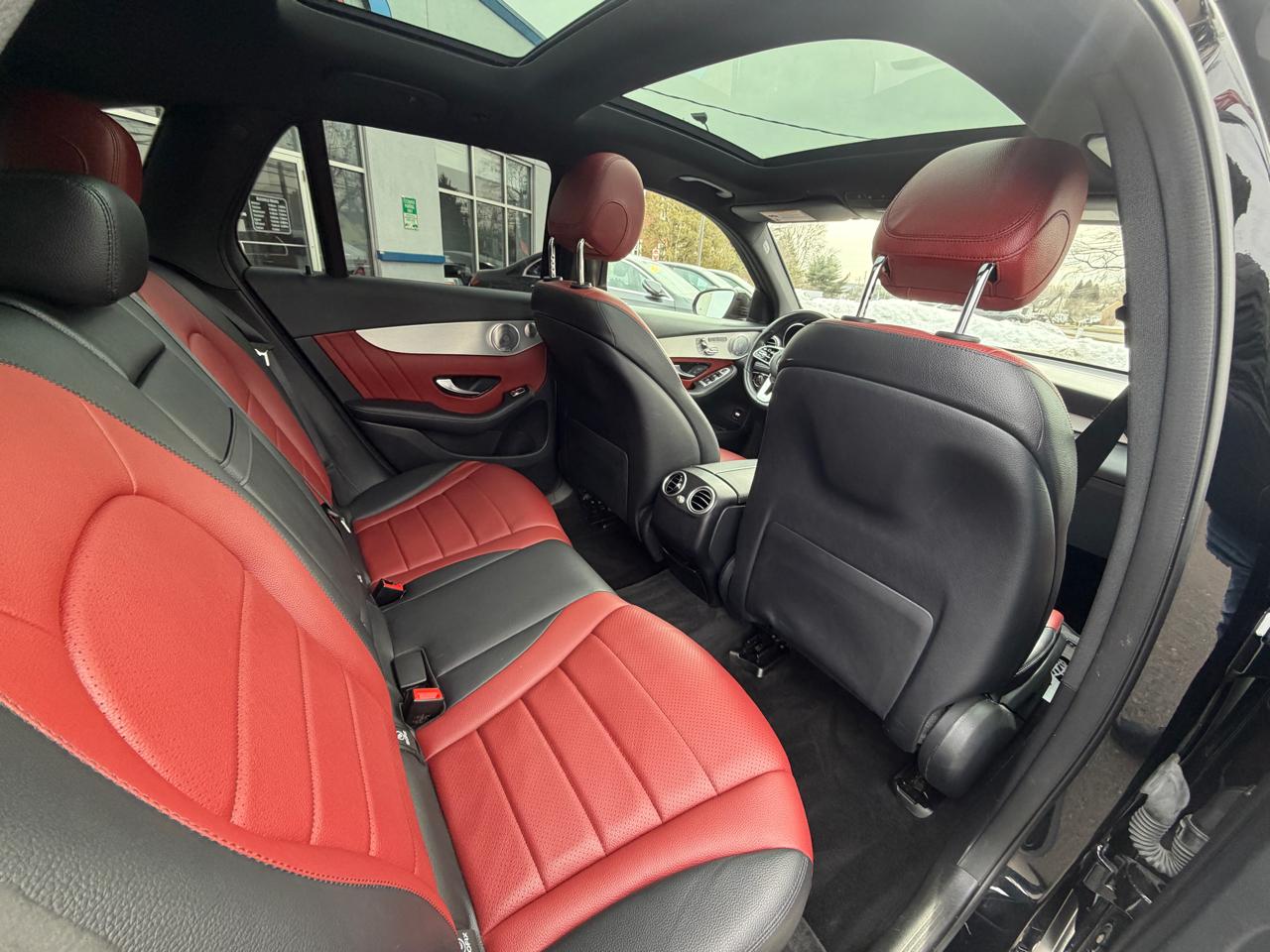 Mercedes-Benz GLC  2020