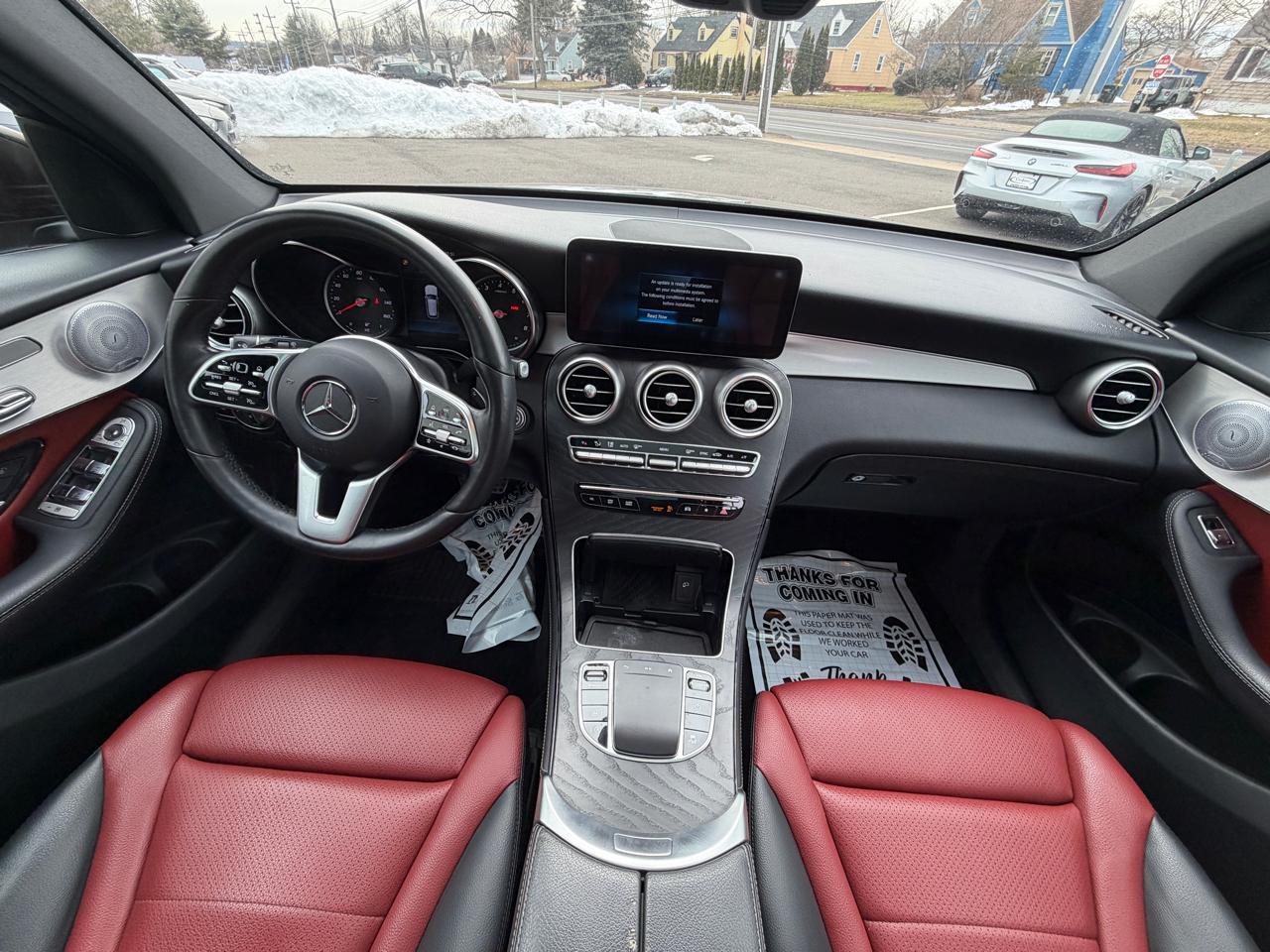 Mercedes-Benz GLC  2020