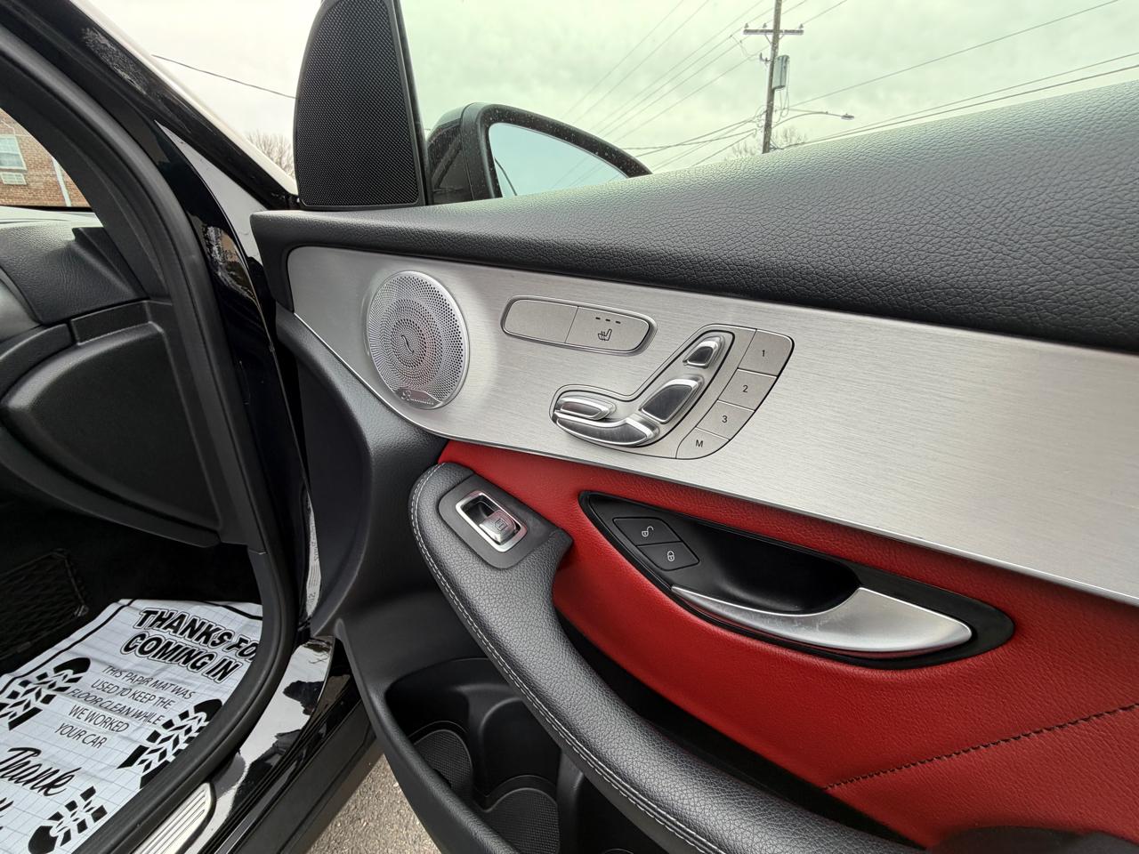 Mercedes-Benz GLC  2020