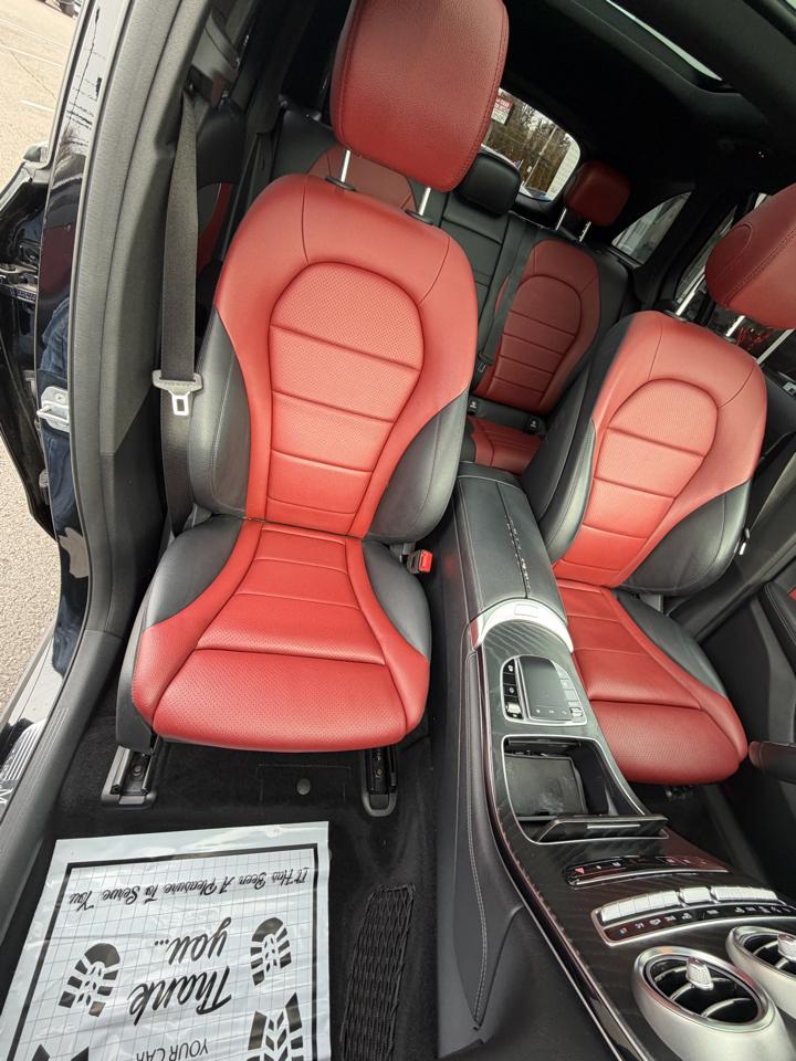 Mercedes-Benz GLC  2020