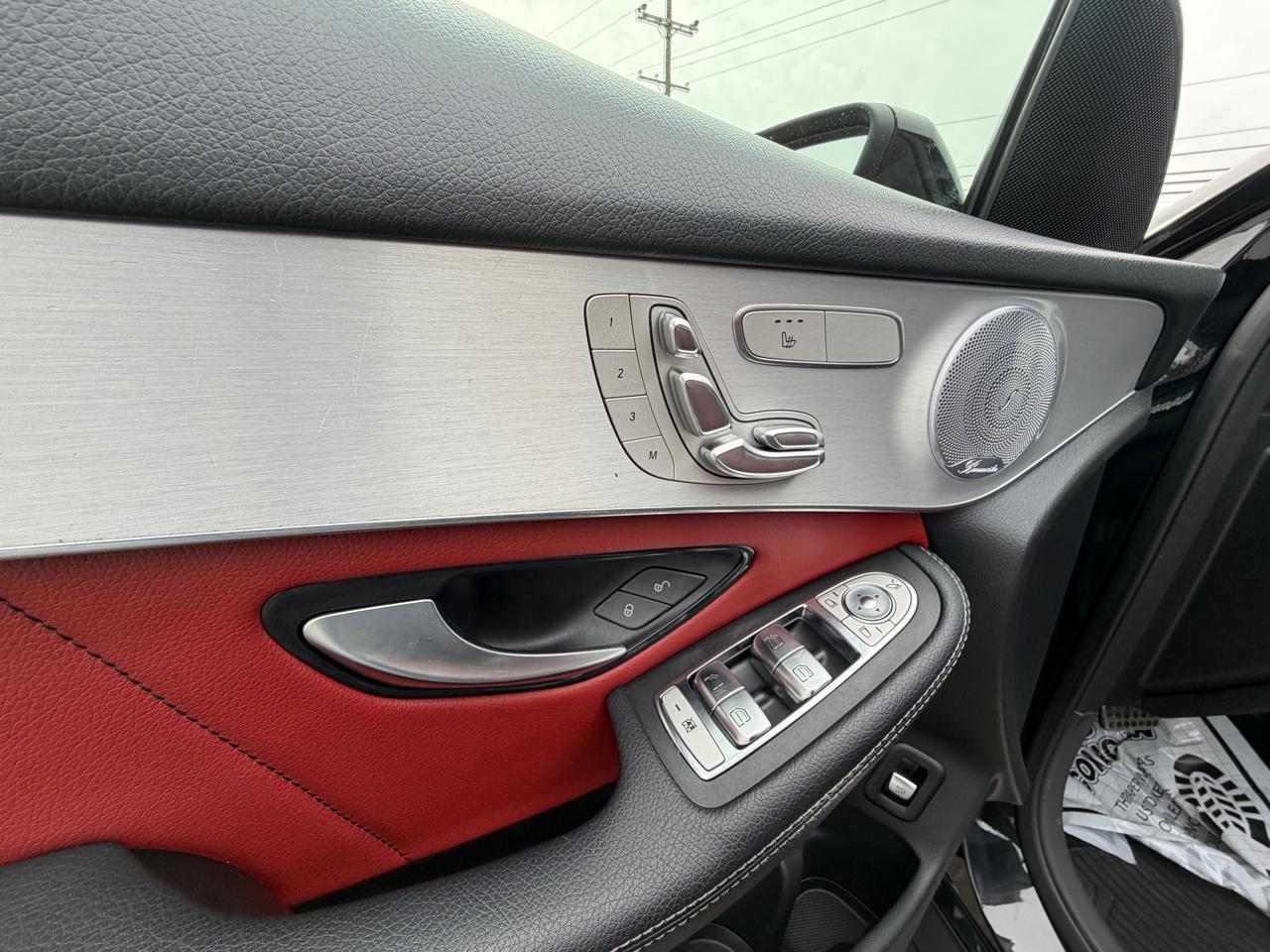 Mercedes-Benz GLC  2020