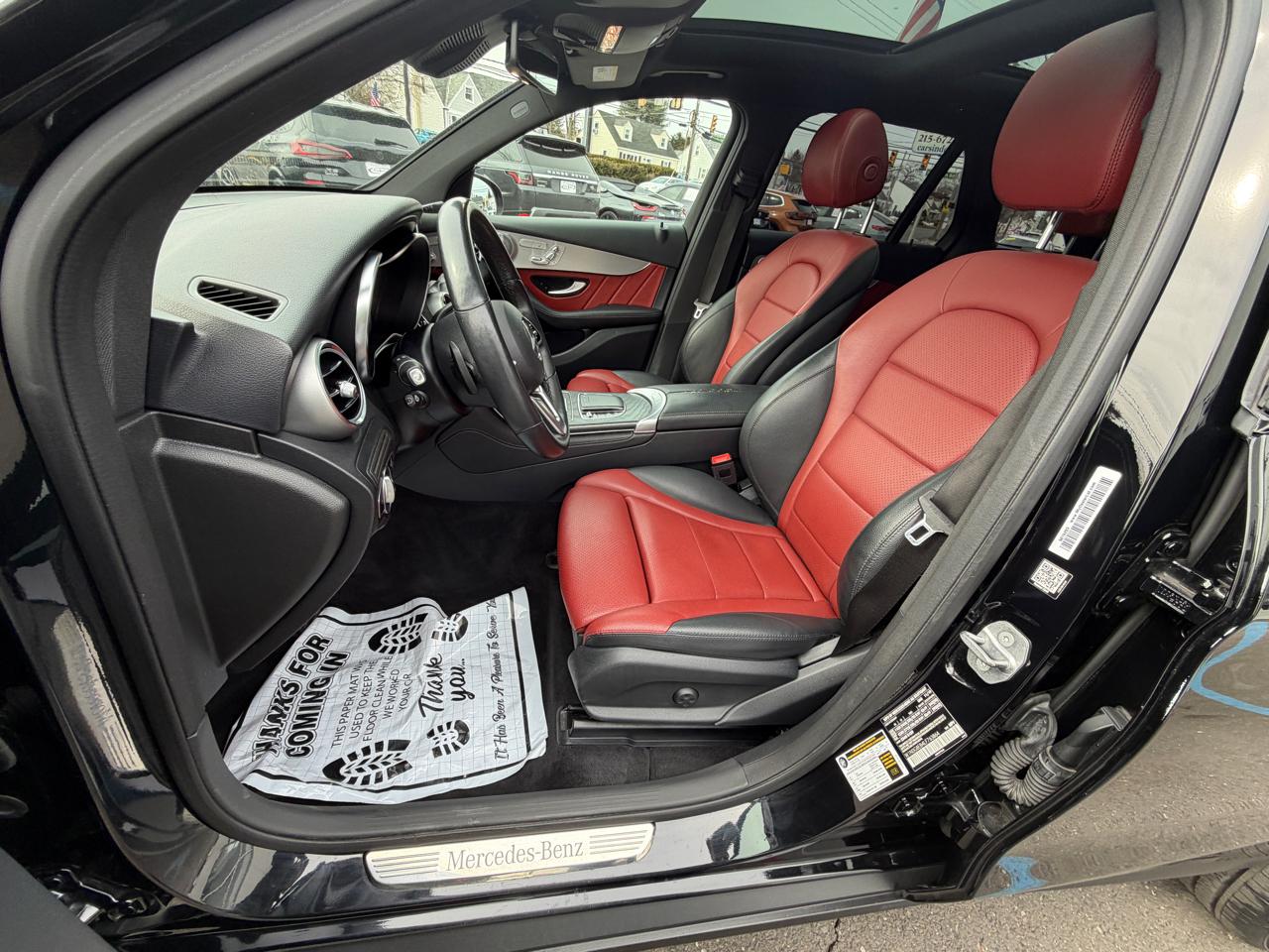 Mercedes-Benz GLC  2020