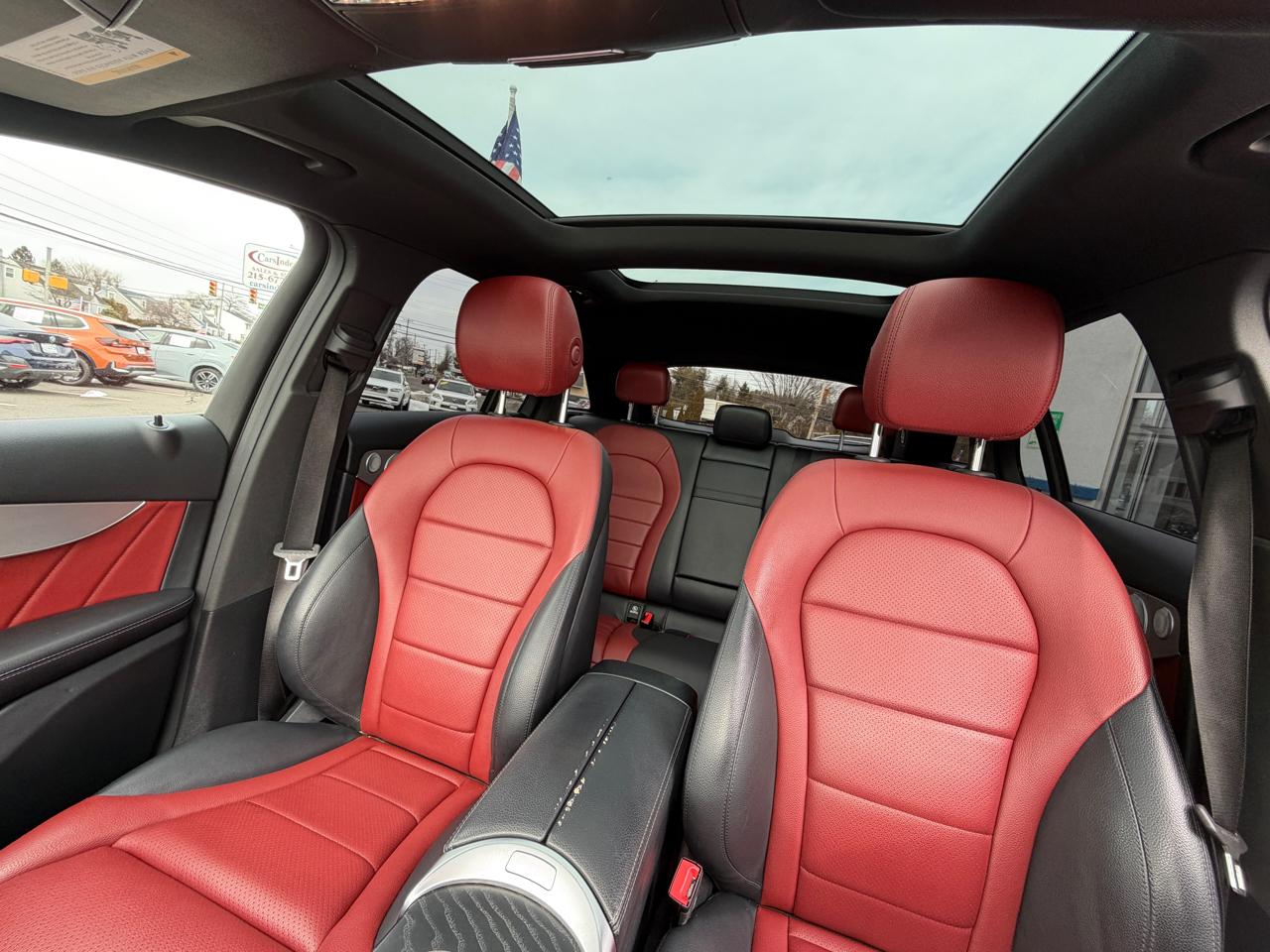 Mercedes-Benz GLC  2020