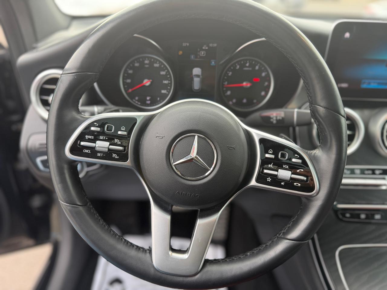 Mercedes-Benz GLC  2020