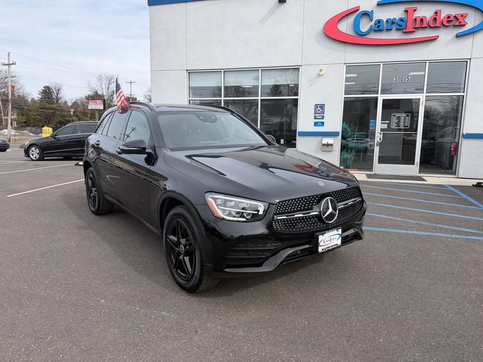 Mercedes-Benz GLC  2020