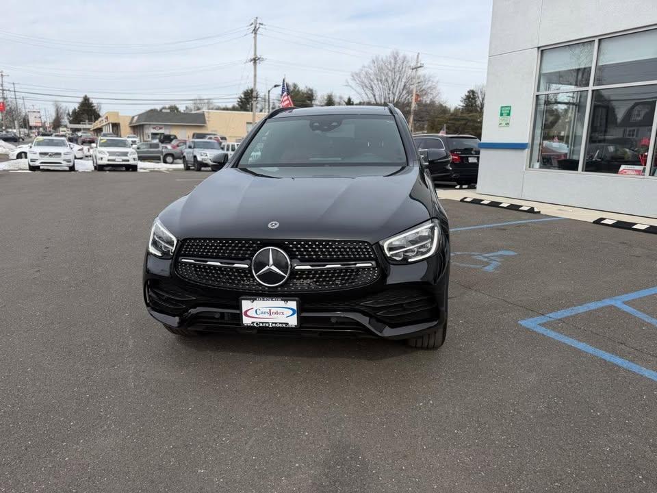 Mercedes-Benz GLC  2020