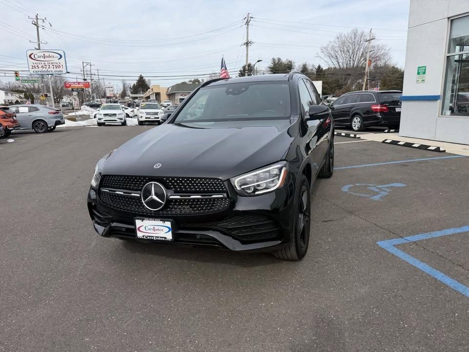 Mercedes-Benz GLC  2020
