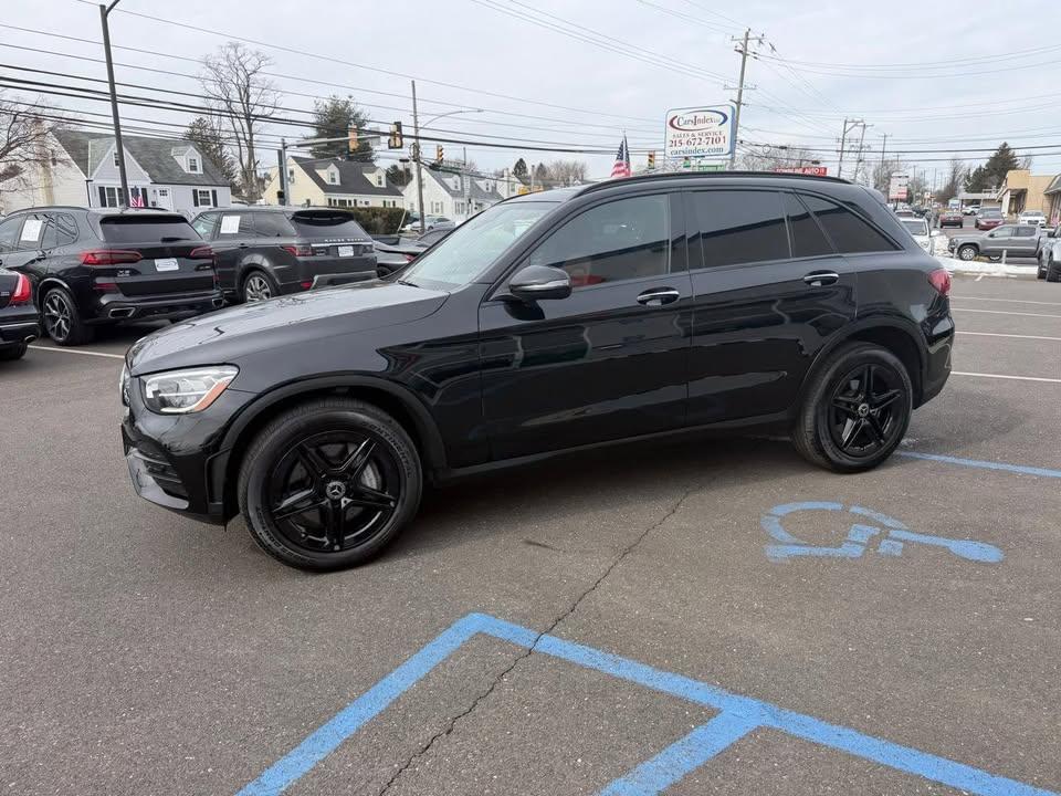 Mercedes-Benz GLC  2020