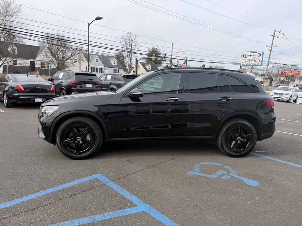 Mercedes-Benz GLC  2020