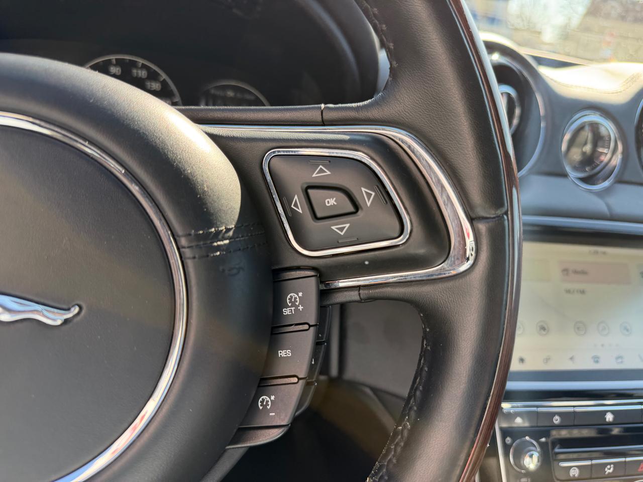 Jaguar XJ XJL Portfolio AWD 2018