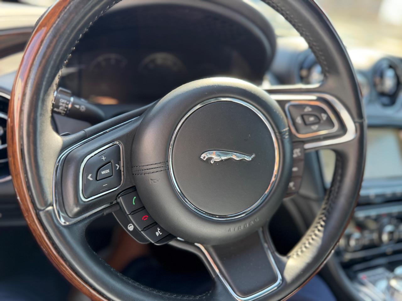 Jaguar XJ XJL Portfolio AWD 2018