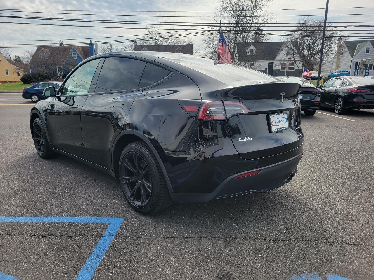 Tesla Model Y Long Range AWD 2023