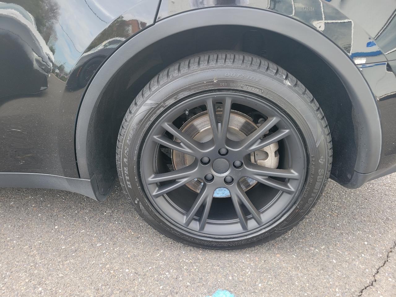 Tesla Model Y Long Range AWD 2023