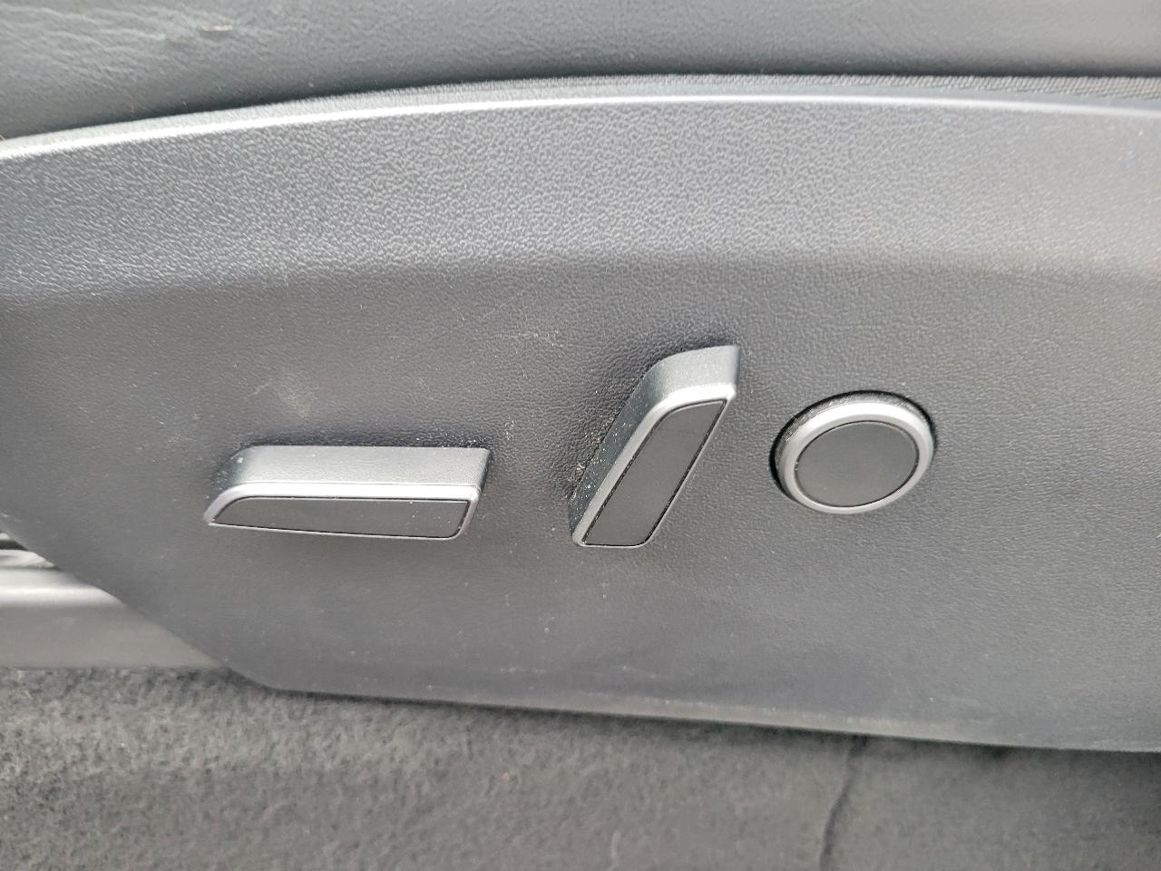 Tesla Model Y Long Range AWD 2023