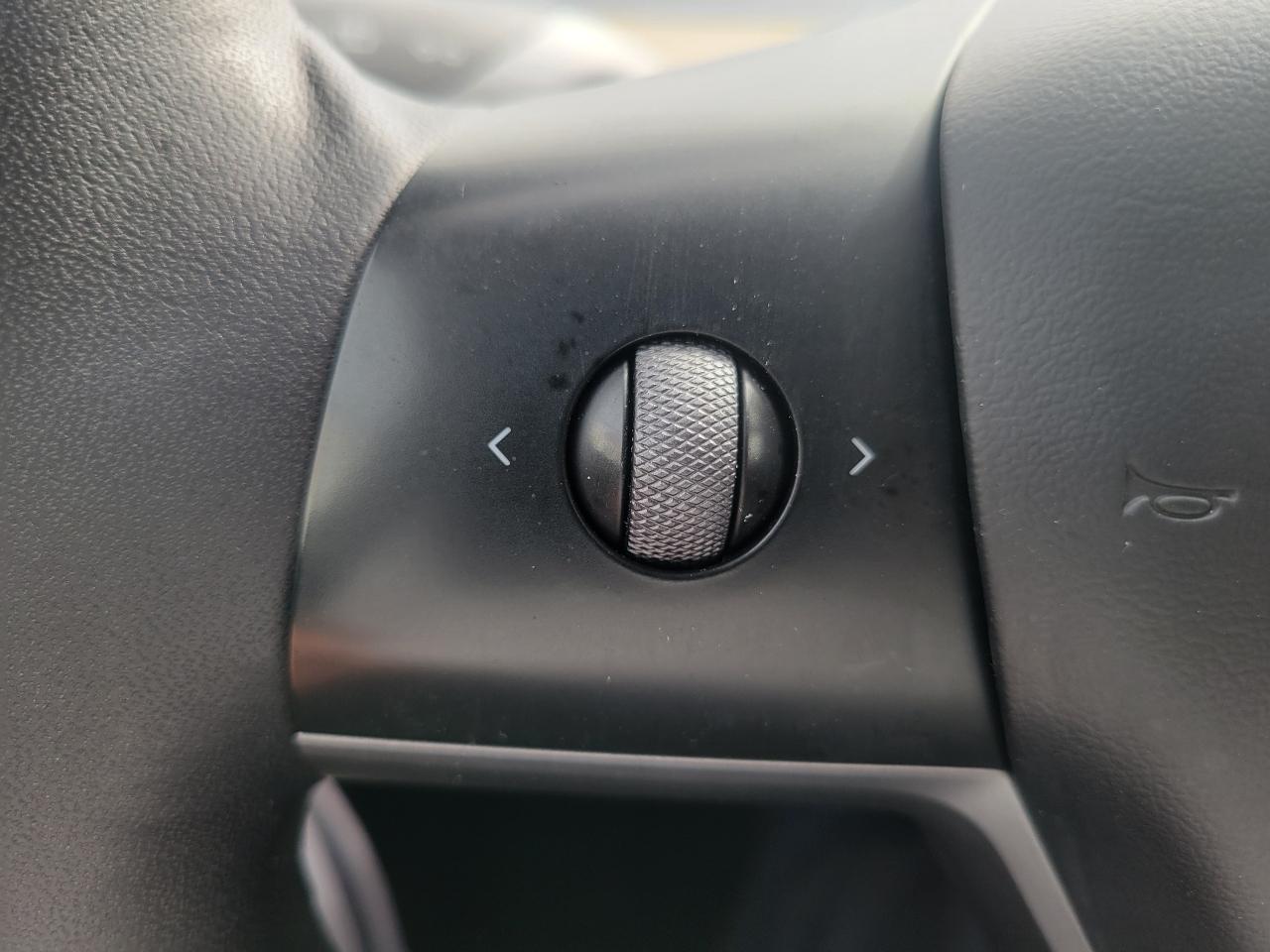 Tesla Model Y Long Range AWD 2023