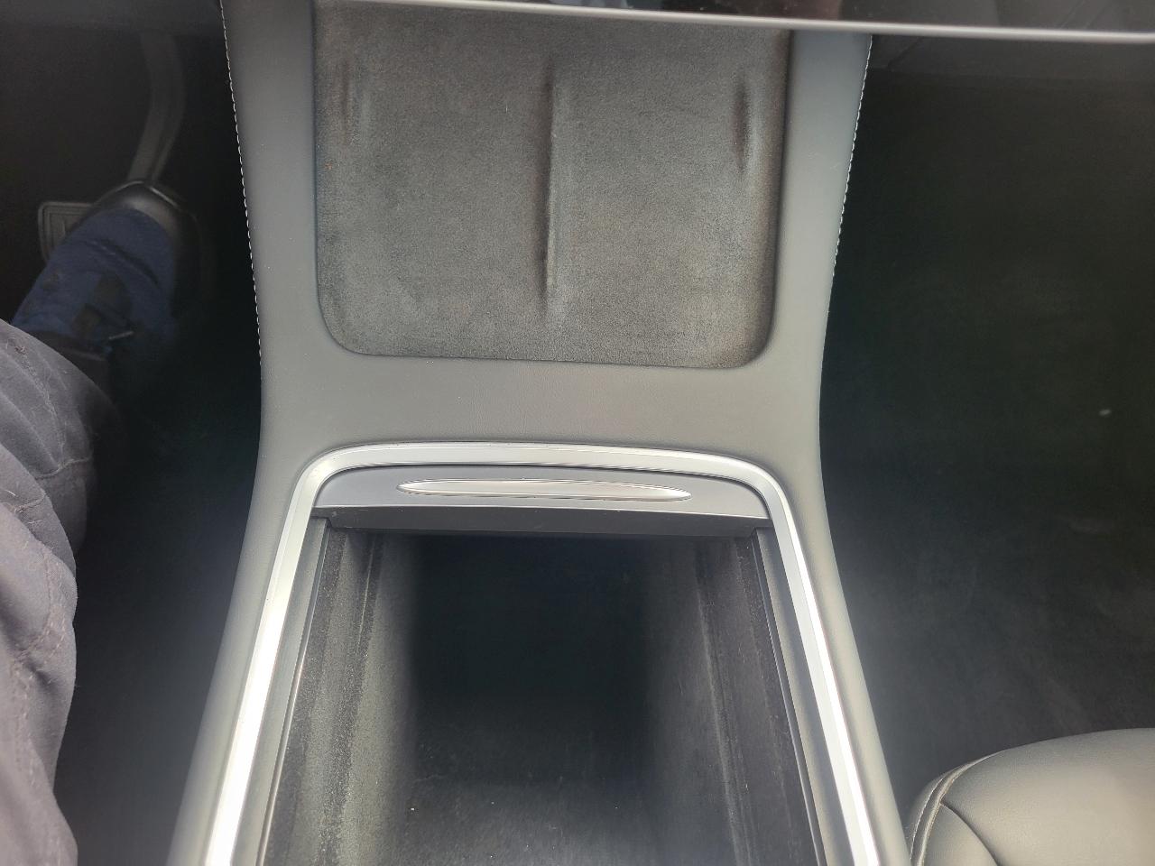 Tesla Model Y Long Range AWD 2023