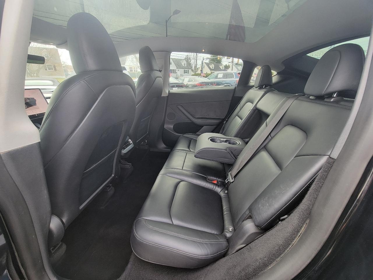 Tesla Model Y Long Range AWD 2023