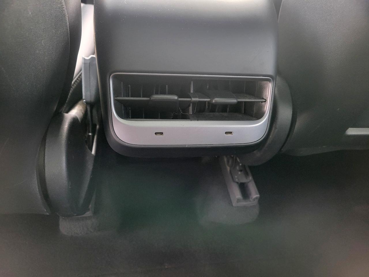 Tesla Model Y Long Range AWD 2023