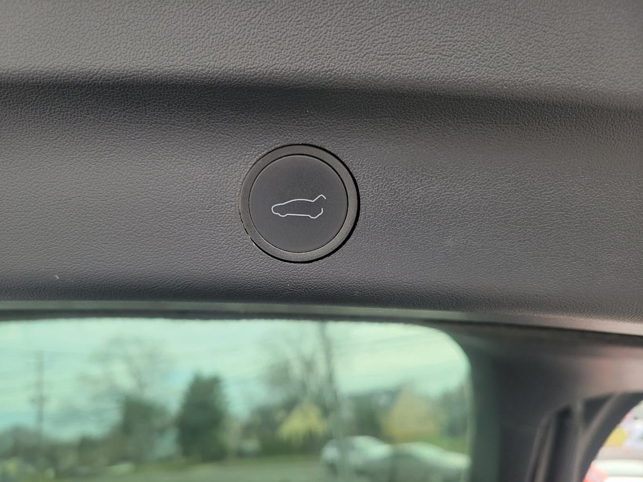 Tesla Model Y Long Range AWD 2023