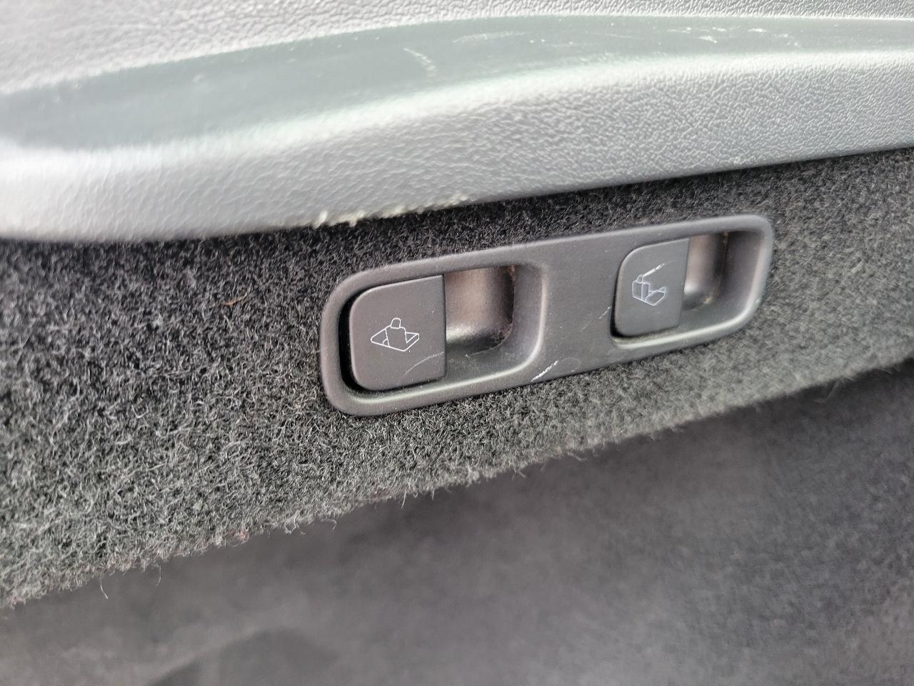 Tesla Model Y Long Range AWD 2023