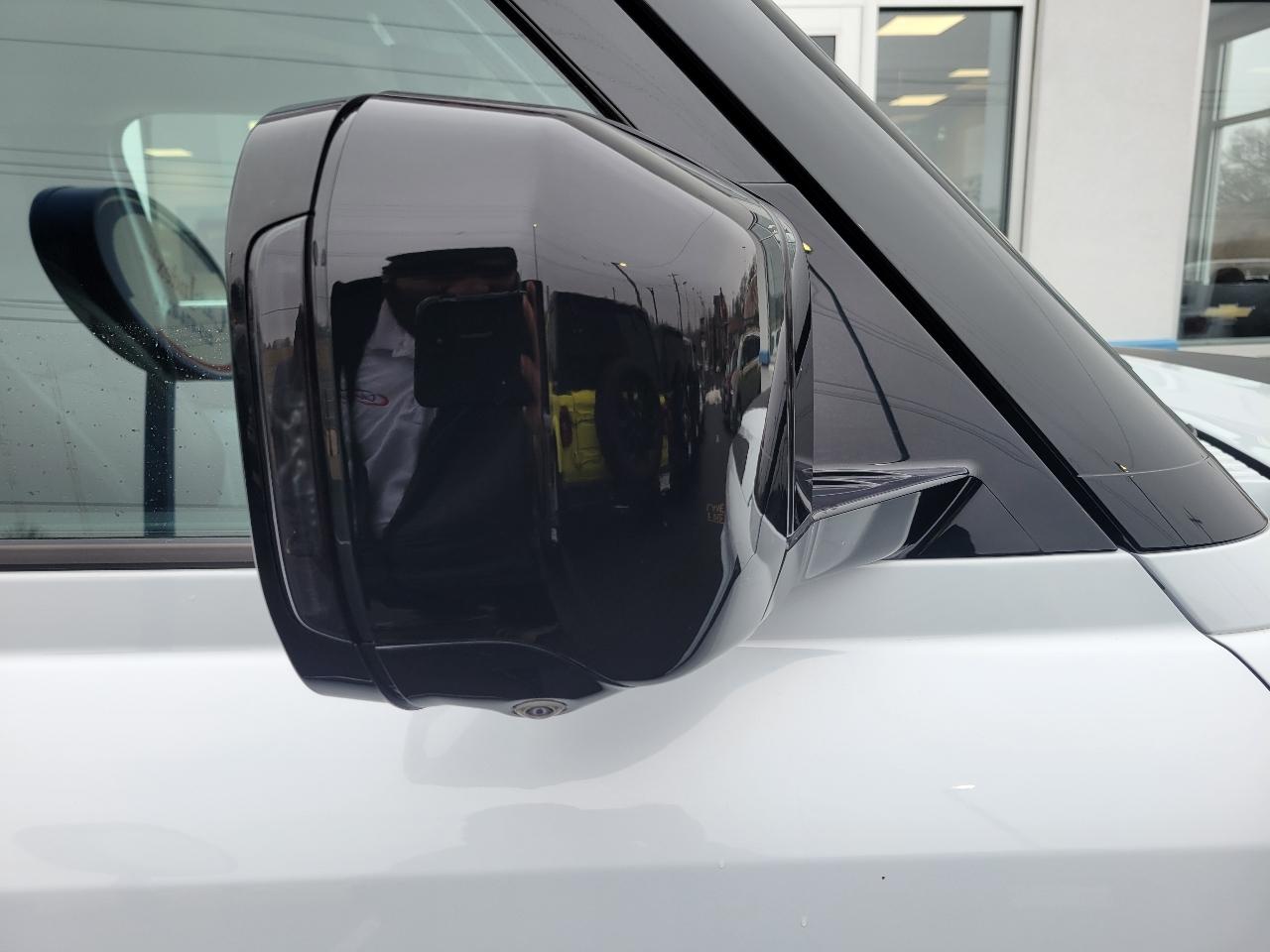 Land Rover Defender 90 S AWD 2023