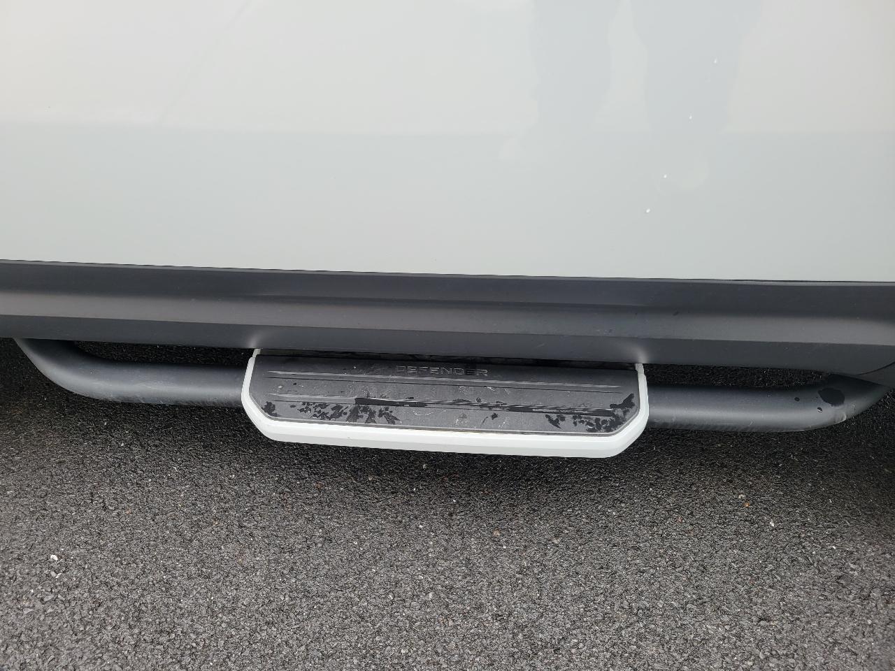 Land Rover Defender 90 S AWD 2023