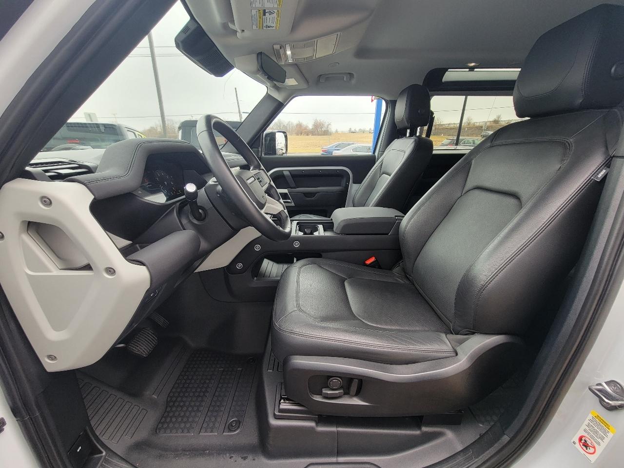 Land Rover Defender 90 S AWD 2023