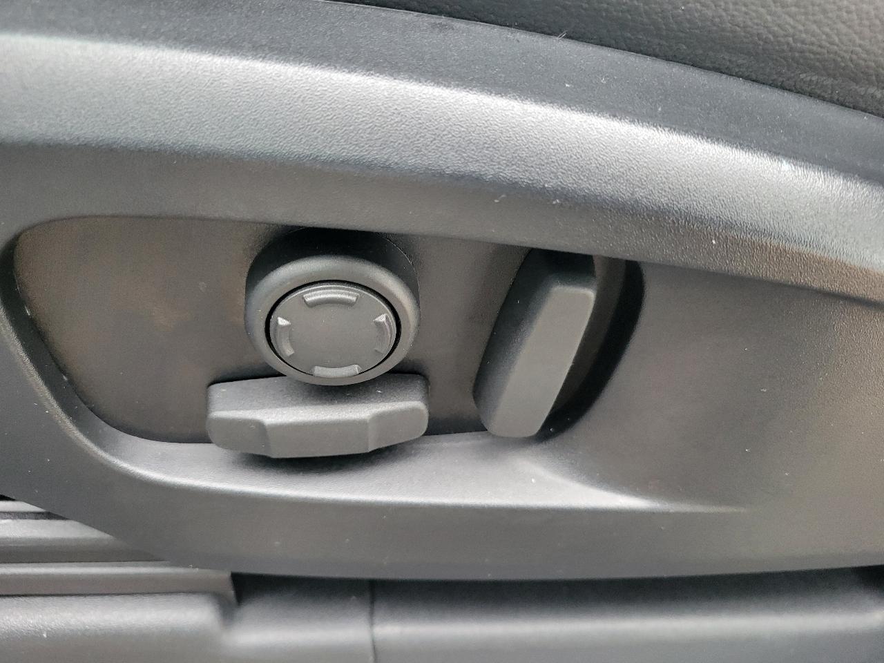 Land Rover Defender 90 S AWD 2023