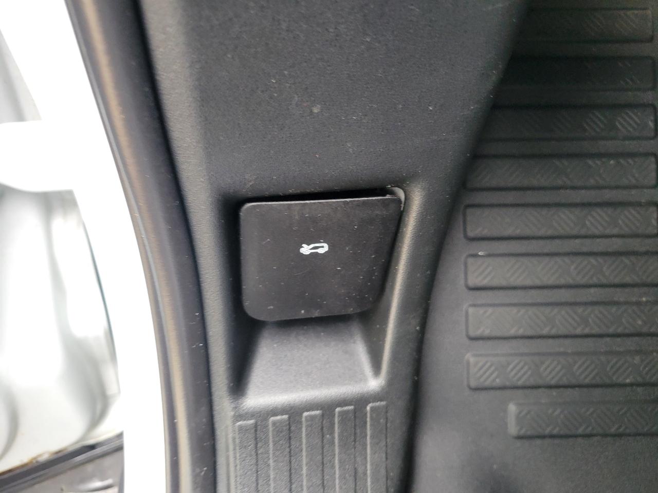 Land Rover Defender 90 S AWD 2023